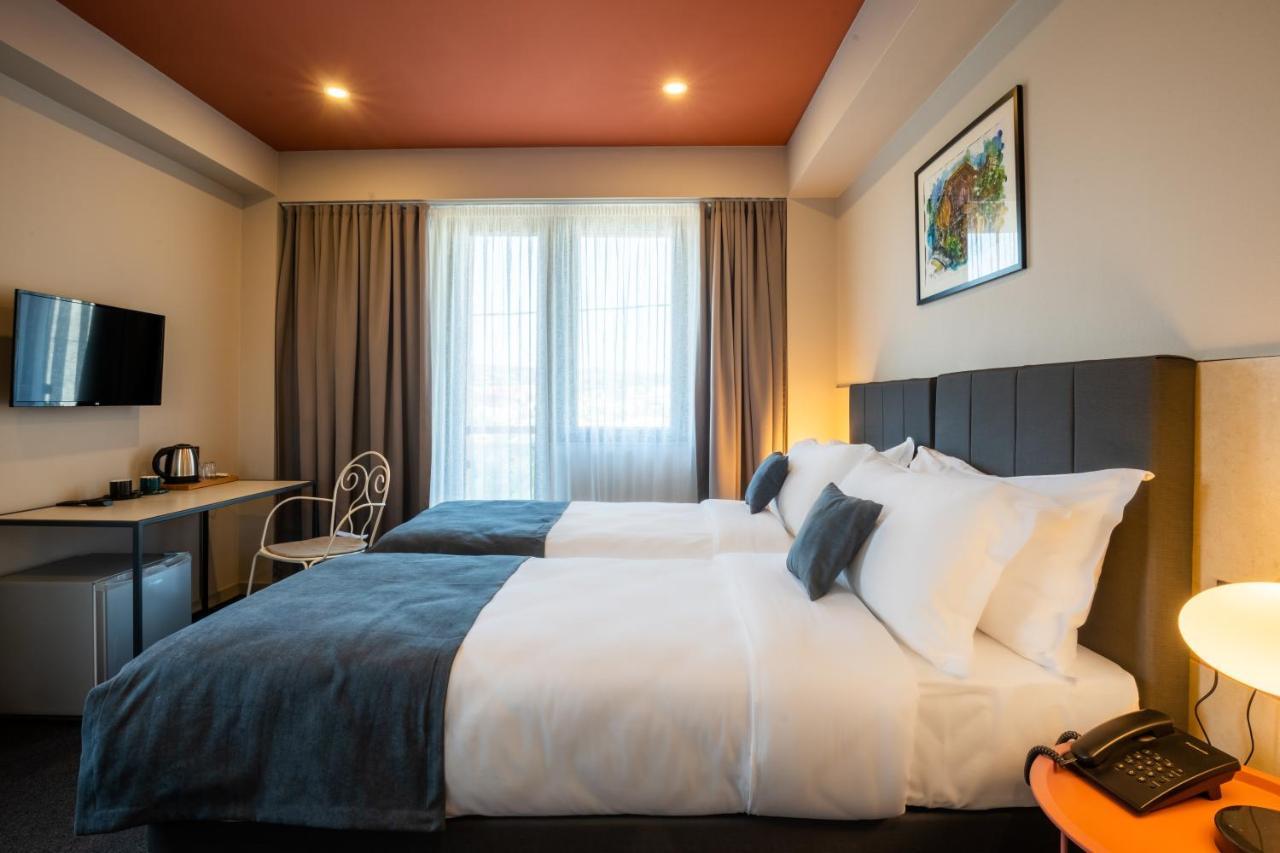 King Tamar Hotel Tiflis Exterior foto